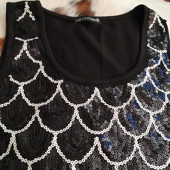 3/$30 Esti Couture Tank Top Sz M - Picture 2 of 3